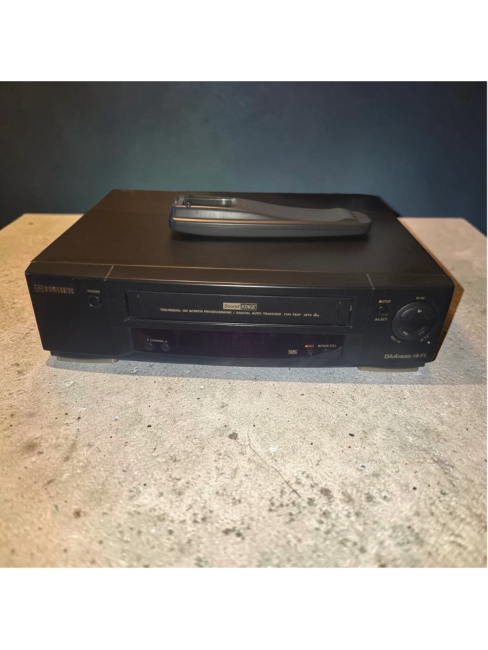 Fisher FVH-T607 DA4Head VCR - Tested Works - Remote Works - Missing Battery Door